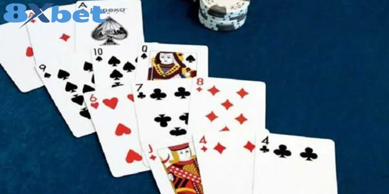 Kinh nghiệm chơi mậu binh 8xbet thắng đậm 4 Kinh nghiệm chơi Mậu Binh 8xbet bí quyết làm chủ ván bài